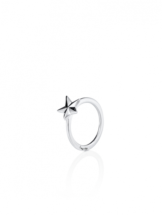 Catch A Falling Star Anel Prata no grupo Anéis / Anéis de prata em SCANDINAVIAN JEWELRY DESIGN (13-100-01985)