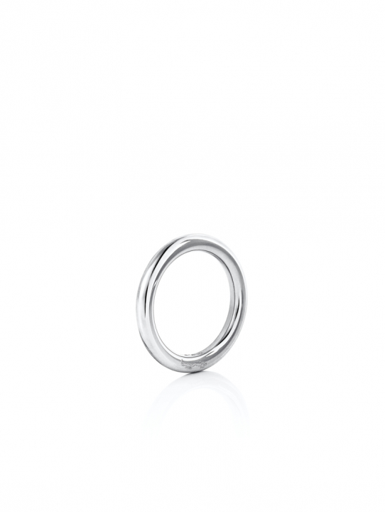 One Love Thin Anel Ouro branco no grupo Anéis / Anéis de ouro branco em SCANDINAVIAN JEWELRY DESIGN (13-102-01993)