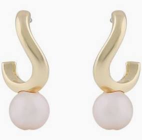 Julie small ear Gold white no grupo Brincos / Brincos de ouro em SCANDINAVIAN JEWELRY DESIGN (1311-6400-362)