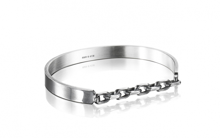 Chain Chain Cuff - Black Bracelet Prata no grupo Pulseira / Pulseira rígida em SCANDINAVIAN JEWELRY DESIGN (14-100-01139)