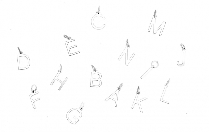 Letters bokstäver A-Z Prata no grupo Colares / Colares de prata em SCANDINAVIAN JEWELRY DESIGN (161211R)