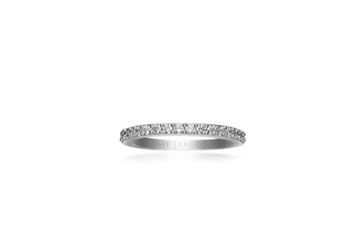 CORTE UNO Anel Branco Zircões (Prata) no grupo Anéis / Anéis de prata em SCANDINAVIAN JEWELRY DESIGN (SJ-R10811-CZ)